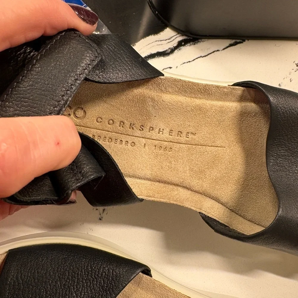 Ecco Black Leather Slides with Tan Footbed